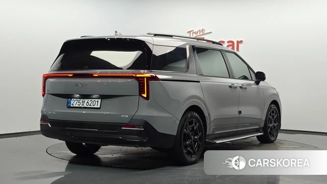 Kia The New Carnival 4th Generation 2025 Серебристо-серый из Кореи