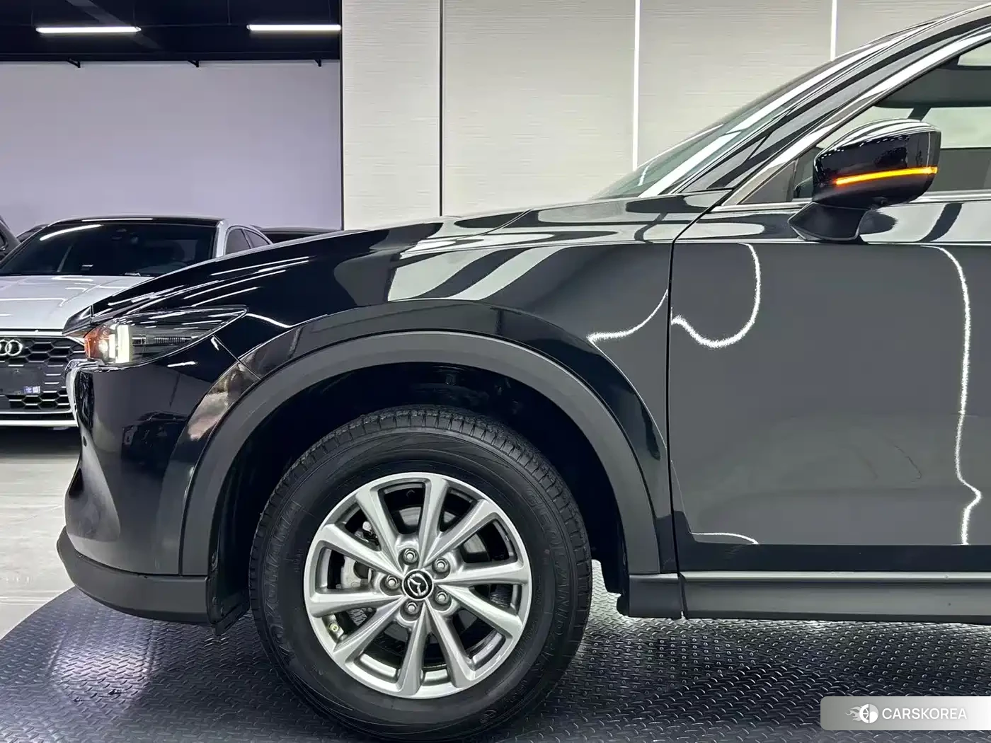 Mazda CX-5 2023 Черный из Китая