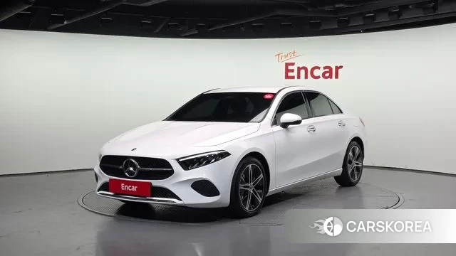 Mercedes-Benz A-Class W177 2024 Белый из Кореи