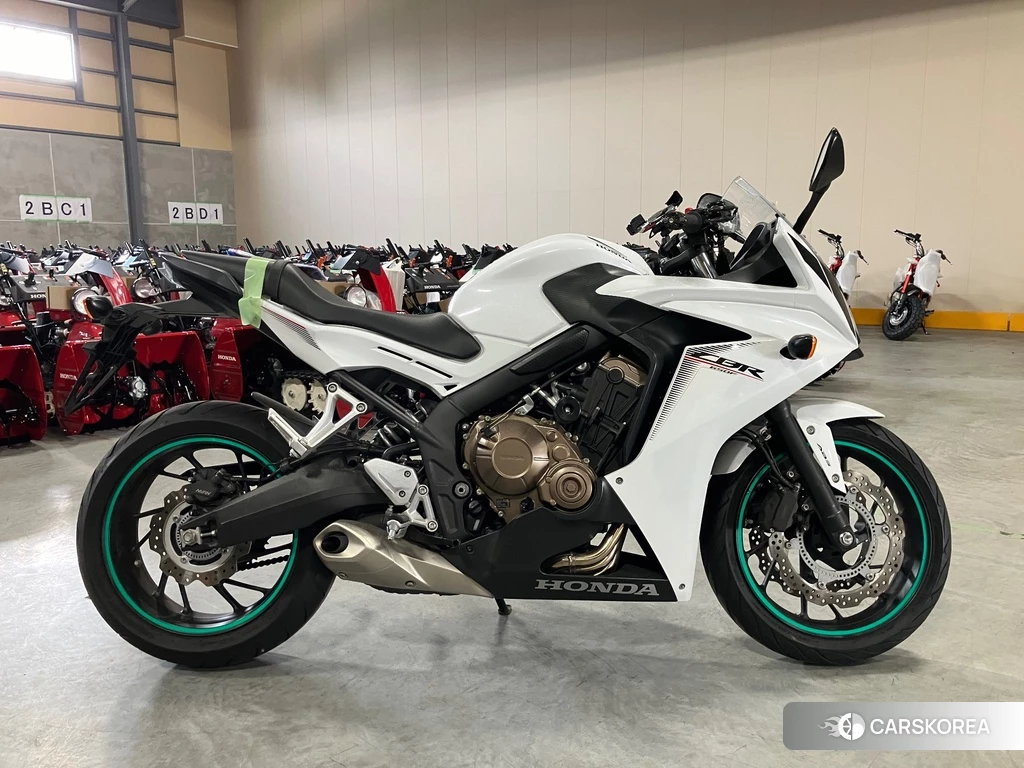 Проданный Honda CBR650F 2017 из Японии, фото 2