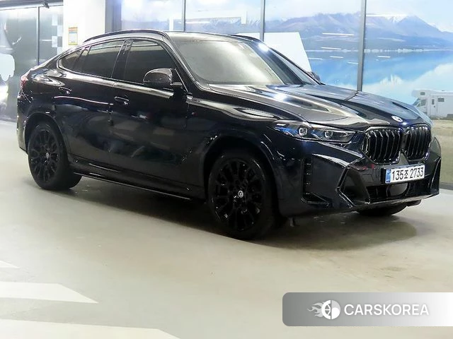 BMW X6 (G06) 2024 Черный из Кореи