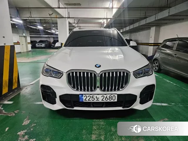 BMW X5 (G05) 2023 Белый из Кореи