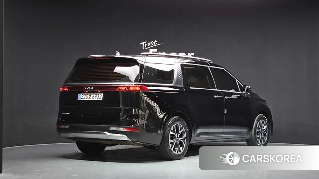 Kia Carnival 4th generation 2023 Черный из Кореи