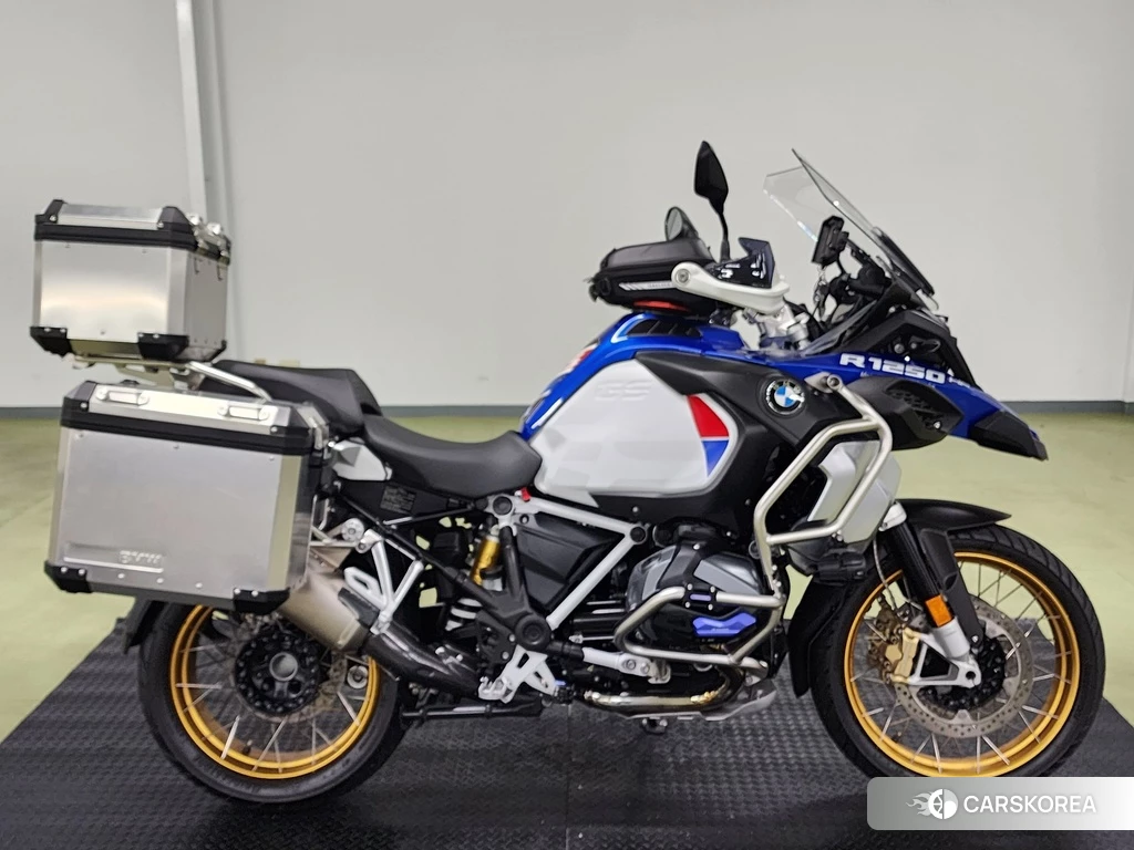 Проданный BMW R1250GS ADVENTURE 2020 из Японии, фото 2