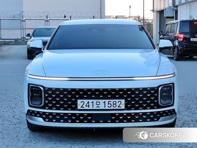 Hyundai Grandeur (GN7) 2023 Белый из Кореи