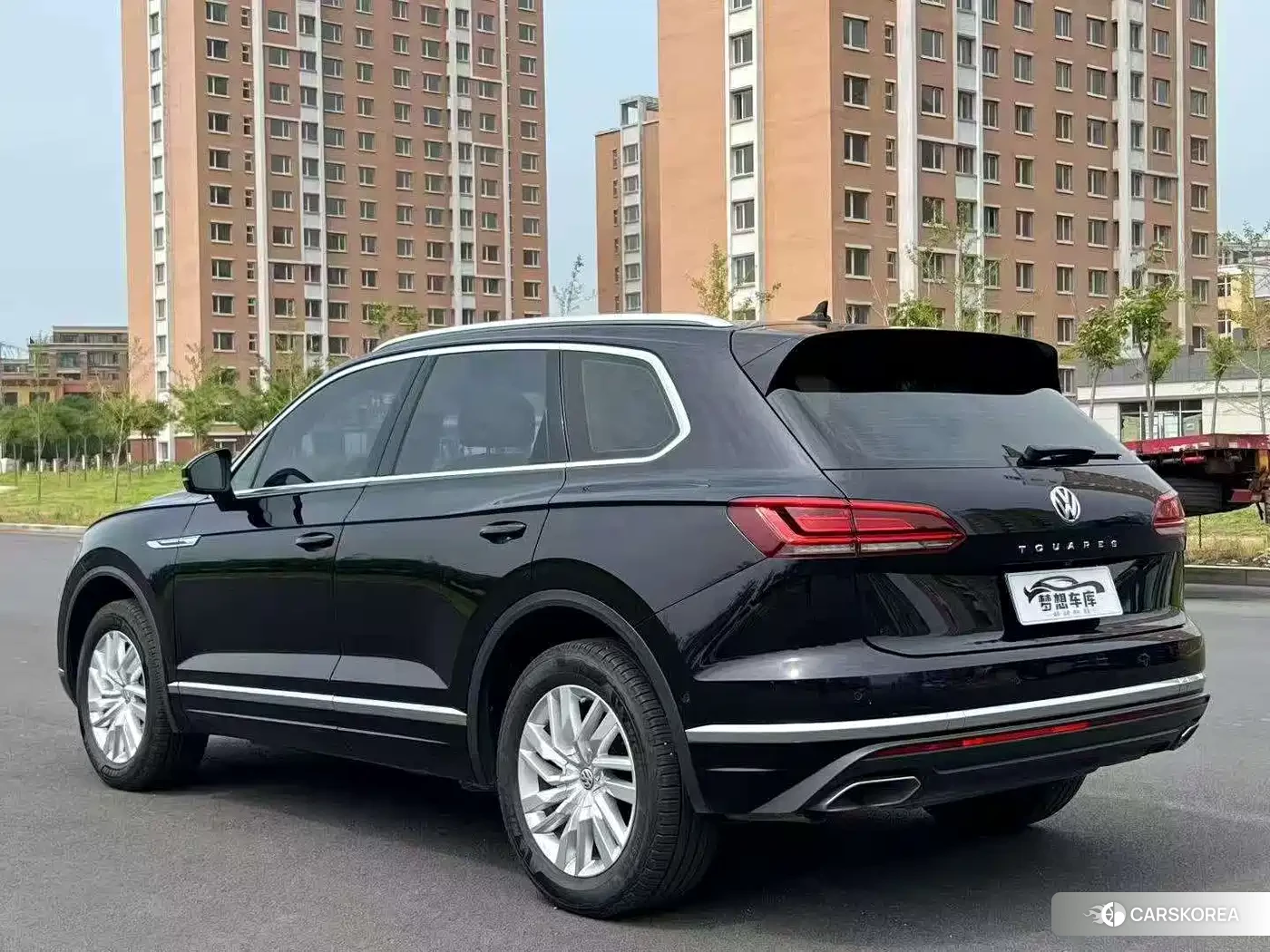 Volkswagen Touareg 2020 Черный из Китая