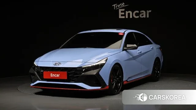 Hyundai Avante (CN7) 2022 Светло-серебряный цвет из Кореи