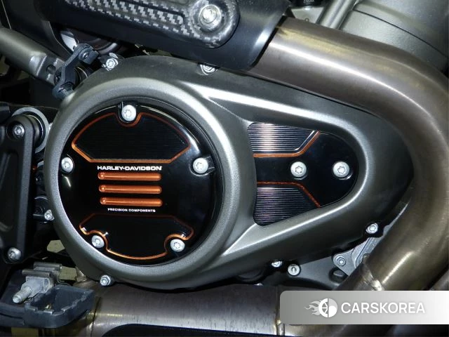 Engine photo