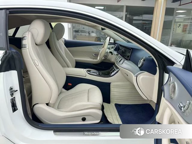 Mercedes-Benz E-class (imported) 2023 Белый из Китая