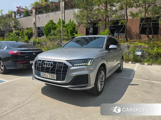Audi Q7 (4M) 2021 Серебряный из Кореи