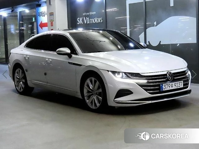 Volkswagen Arteon 2022 Белый из Кореи