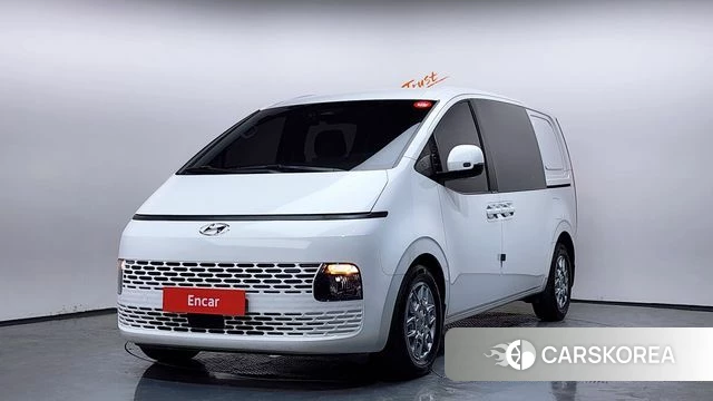 Hyundai Staria 2022 Белый из Кореи