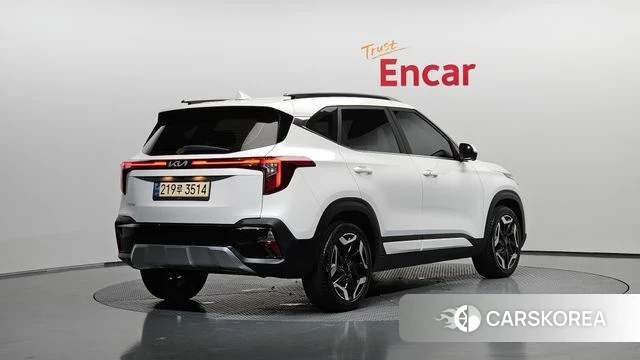 Kia The New Seltos 2023 Белый из Кореи