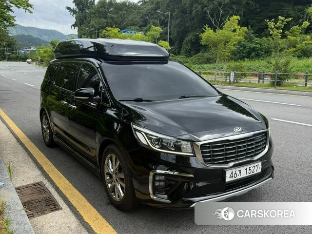 Kia The New Carnival 2018 Черный из Кореи
