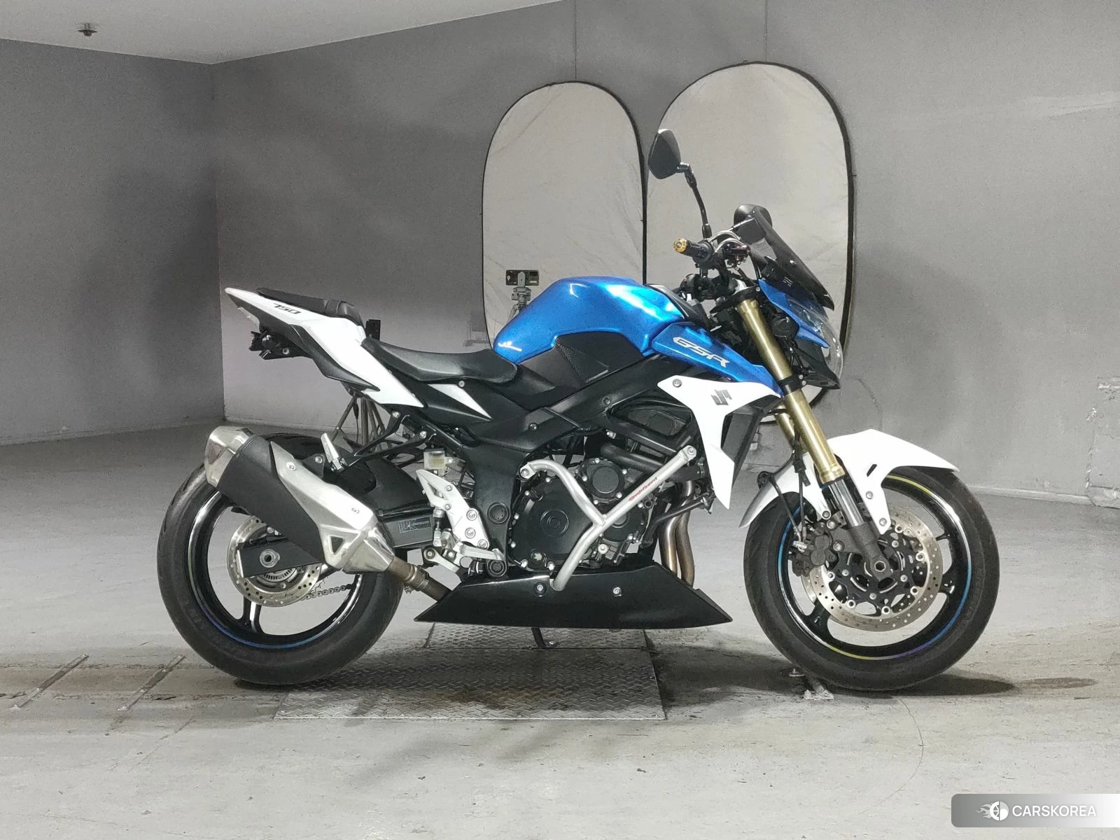 Suzuki GSR750 2015 из Японии