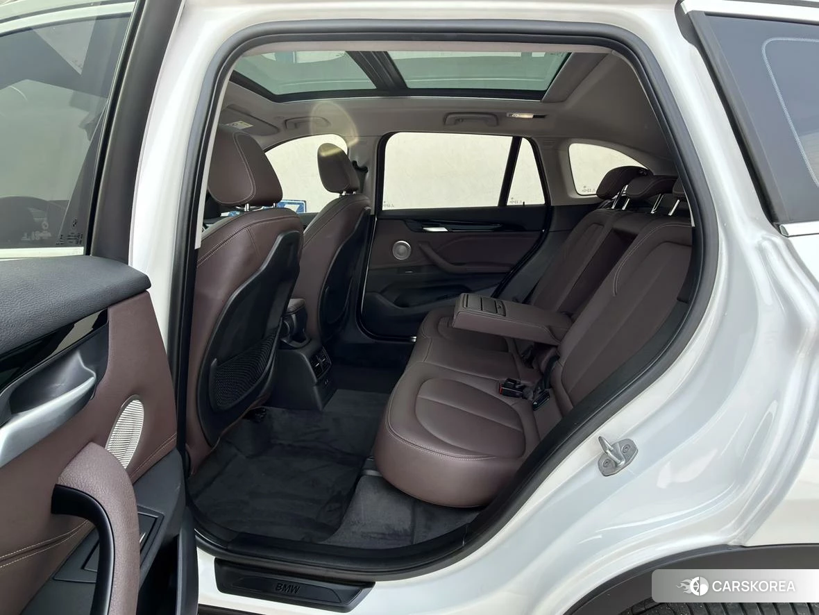 BMW X1 2021 Белый из Китая