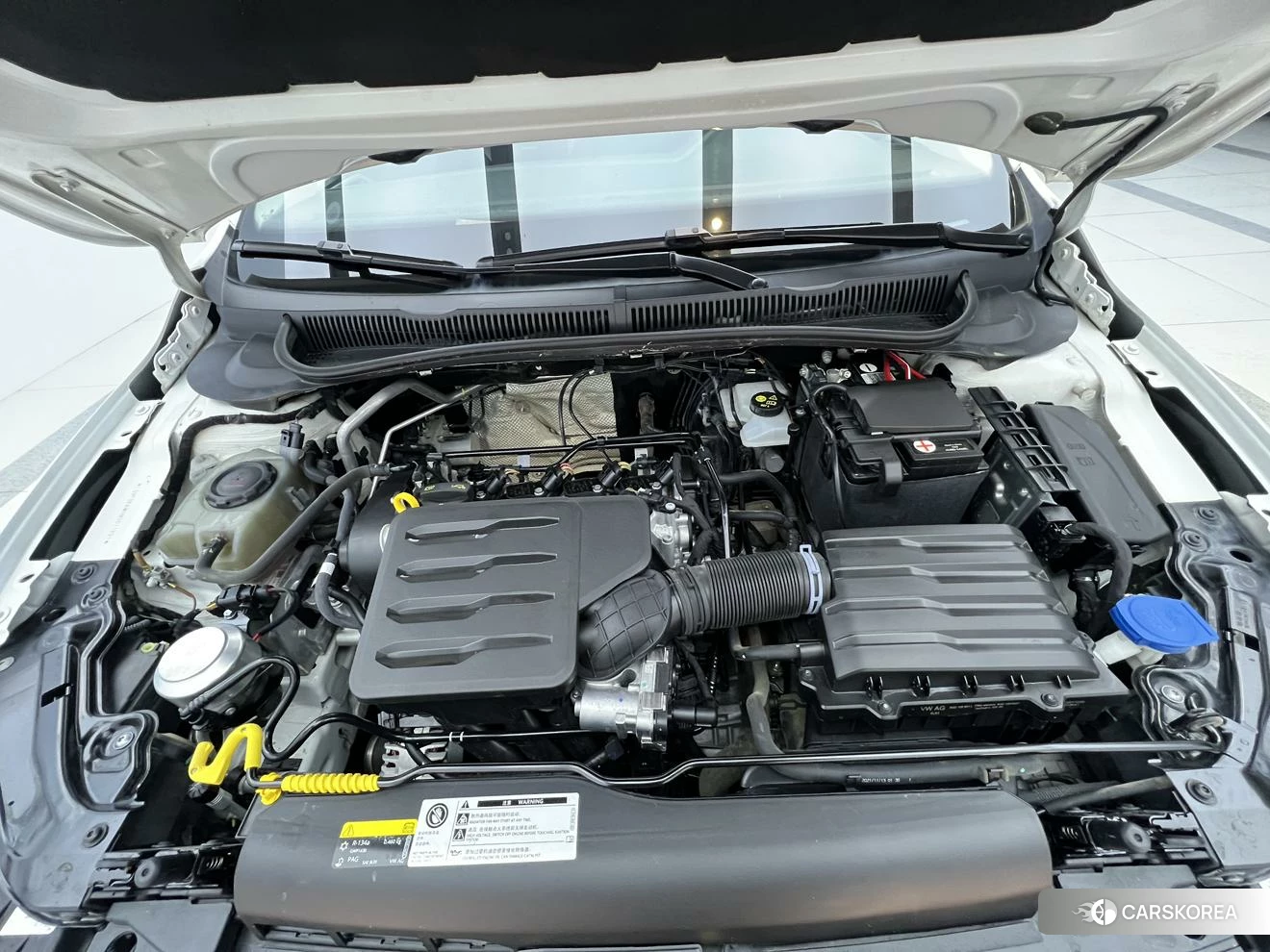 Volkswagen Polo 2021 Белый из Китая