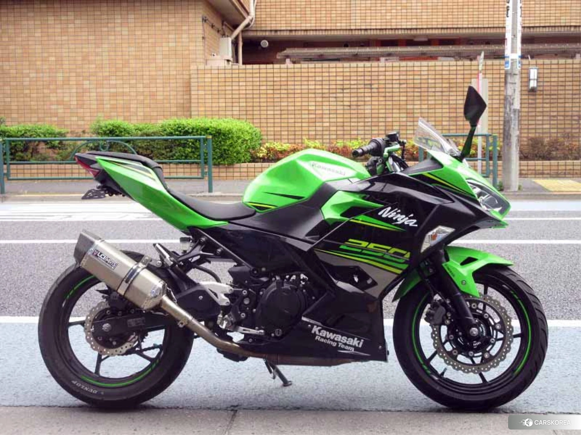 Kawasaki NINJA 250 2018 из Японии, фото 2