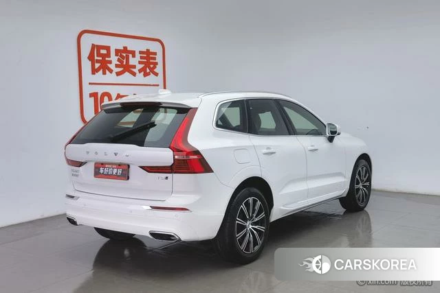 Volvo XC60 2021 Белый из Китая