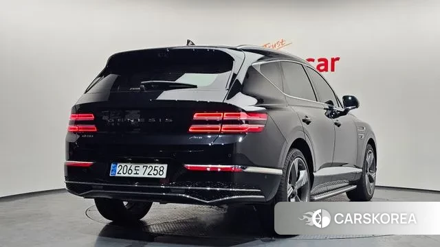 Genesis GV80 2024 Черный из Кореи