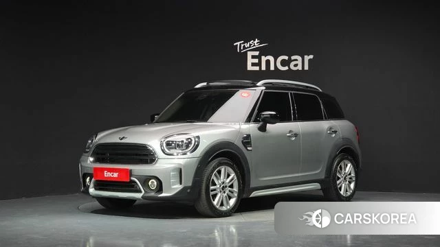 Mini Cooper Countryman 2023 Серебристо-серый из Кореи