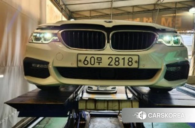 BMW 5 Series (G30) 2018 Белый из Кореи