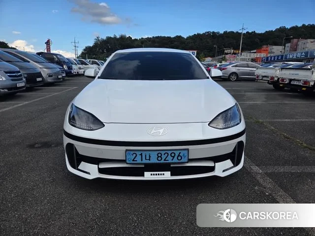 Hyundai Ionic 6 2023 Белый из Кореи