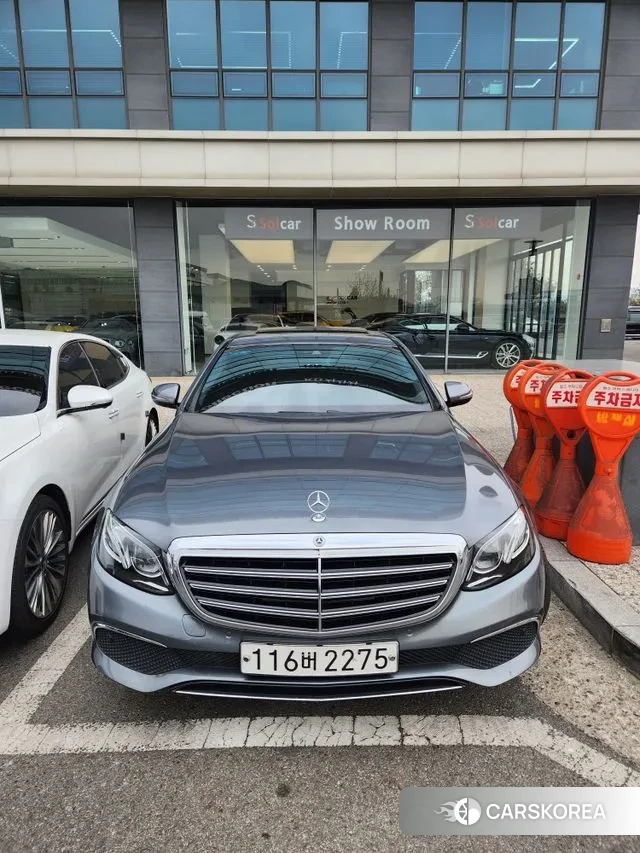 Mercedes-Benz E-Class W213 2019 Серый из Кореи