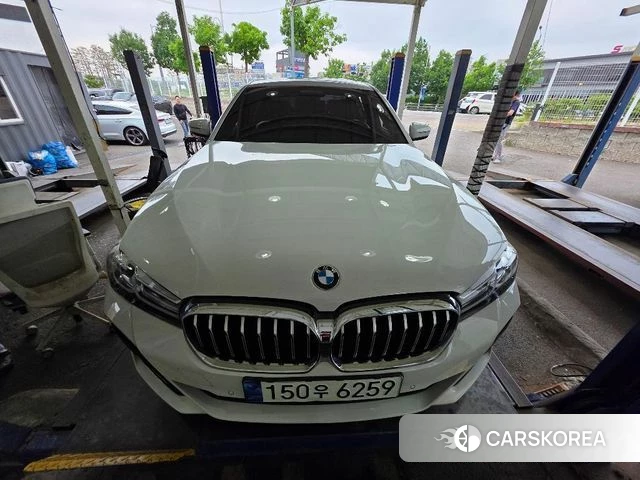 BMW 5 Series (G30) 2020 Белый из Кореи