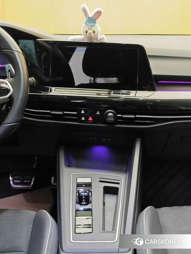 Volkswagen Golf 2021 Белый из Китая
