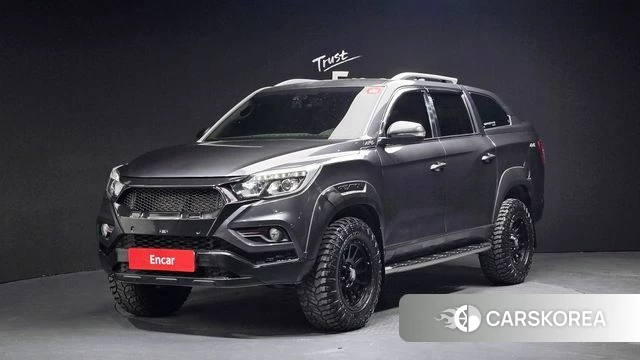 Ssangyong Rexton Sports 2018 Серый из Кореи
