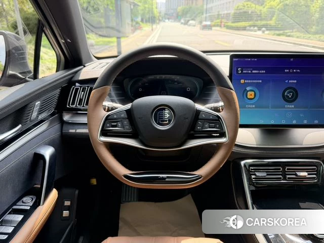 BYD Tang DM 2021 Темно-серый из Китая