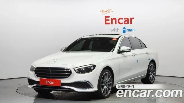 Mercedes-Benz E-Class W213 2022 Белый из Кореи