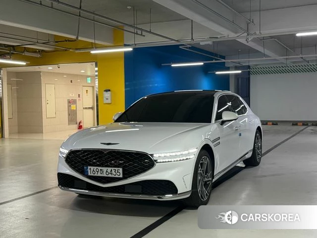 Genesis G90 (RS4) 2022 Белый из Кореи