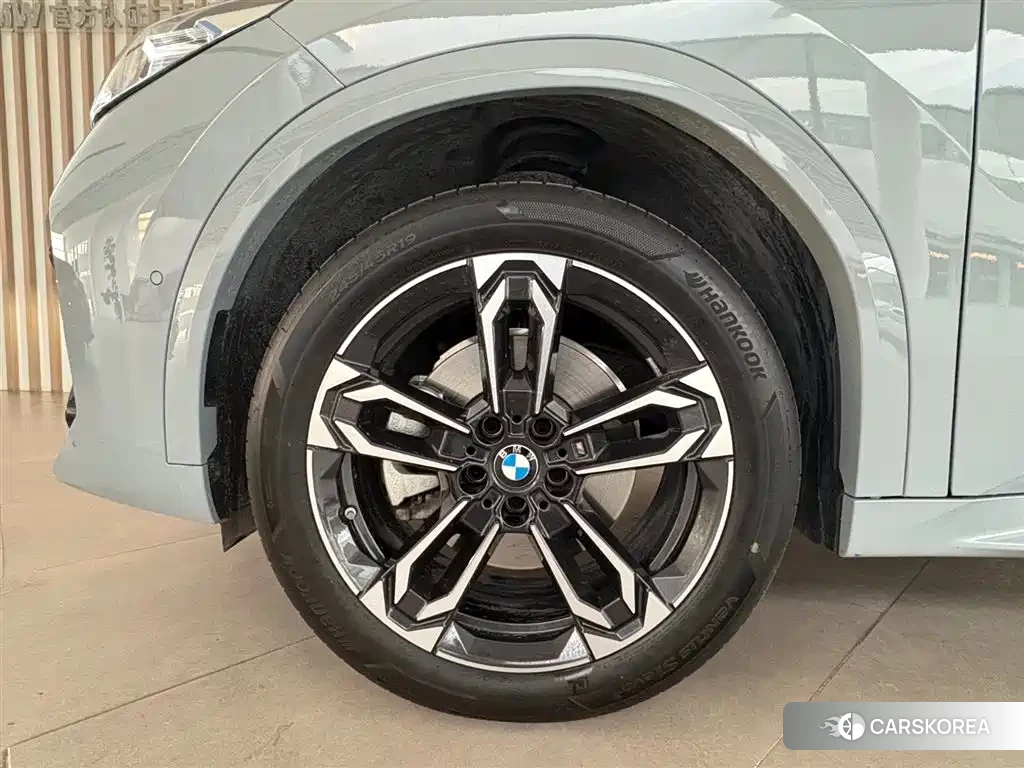 BMW X2 (imported) 2025 Silver/gray из Китая