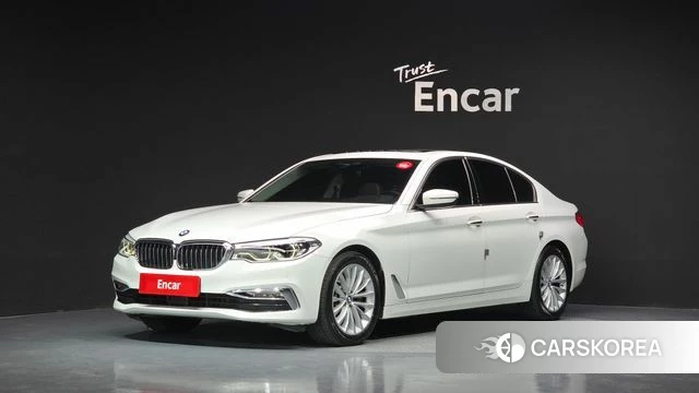 BMW 5 Series (G30) 2018 Белый из Кореи