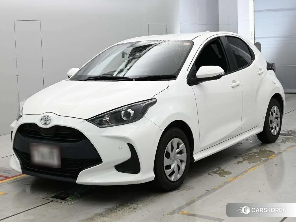 Toyota Yaris 2021 из Японии