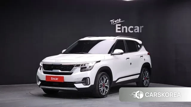 Kia Seltos 2022 Белый из Кореи