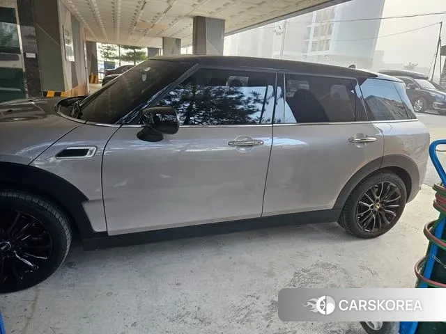 Mini Cooper SD Clubman 2023 Песочный из Кореи
