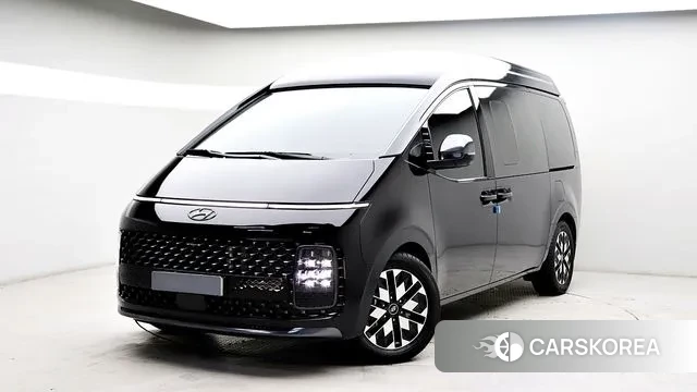 Hyundai Staria 2023 Черный из Кореи