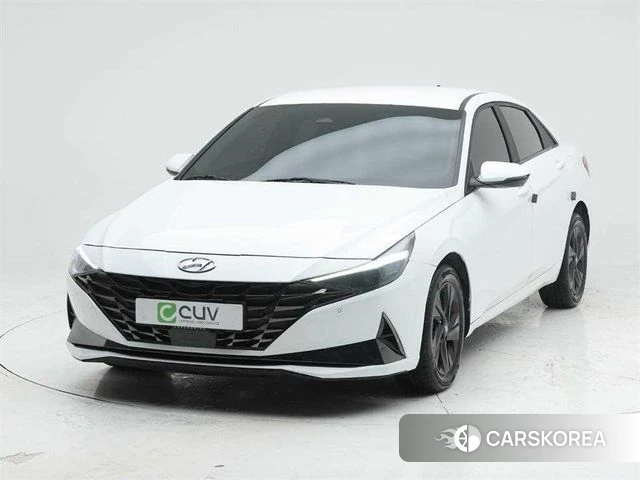 Hyundai Avante Hybrid (CN7) 2022 Белый из Кореи