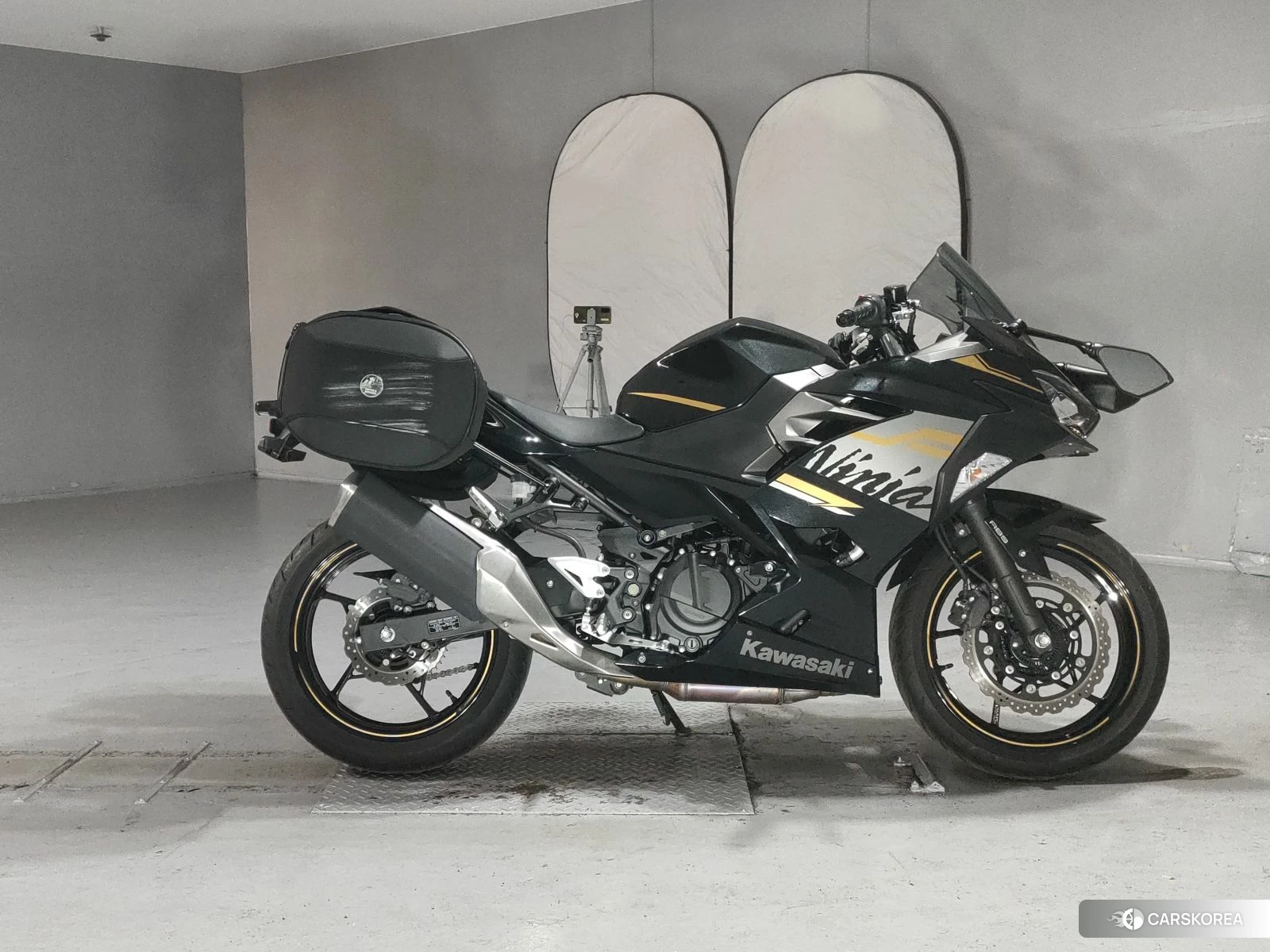Проданный Kawasaki NINJA 400 2019 из Японии
