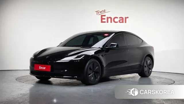 Tesla Model 3 2024 Черный из Кореи