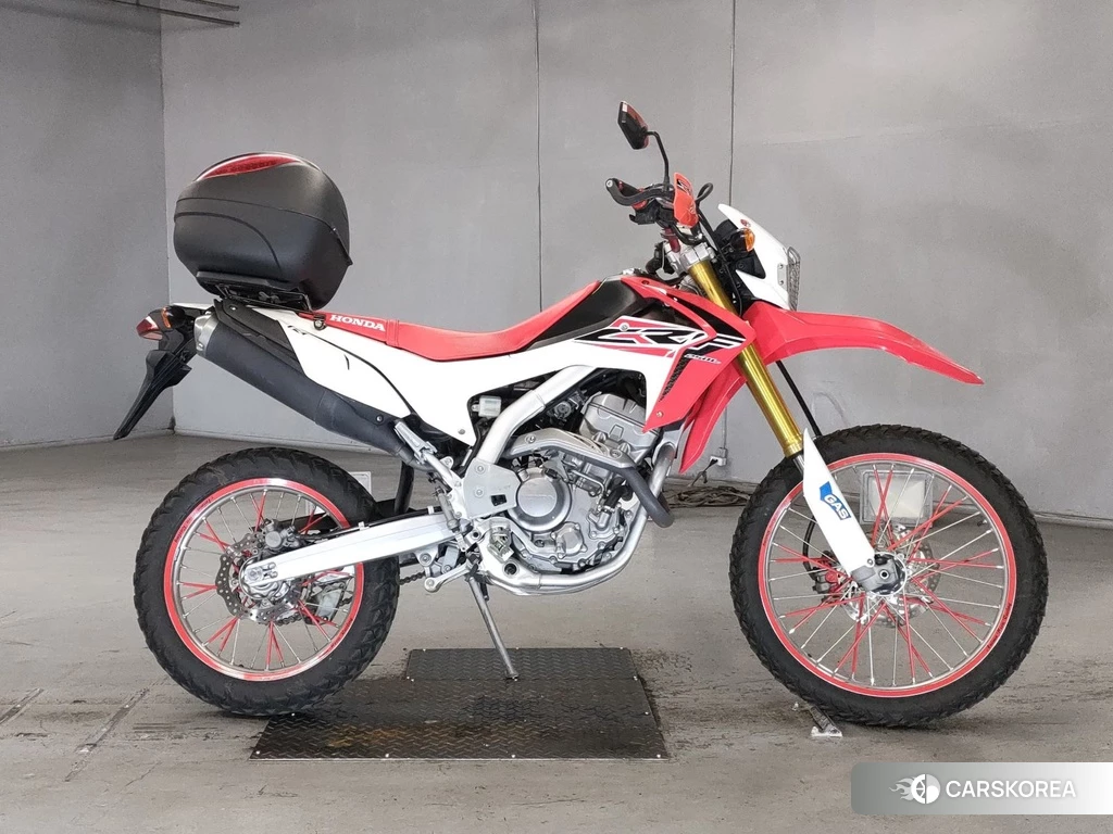 Проданный Honda CRF250L 2017 из Японии