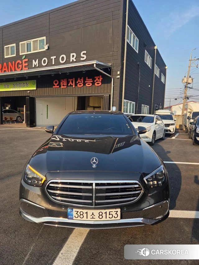 Mercedes-Benz E-Class W213 2021 Серый из Кореи