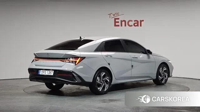 Hyundai The New Avante (CN7) 2025 Серебряный из Кореи