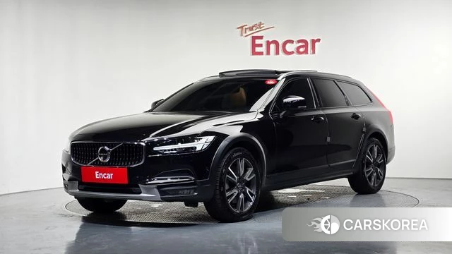 Volvo V90 Cross-Country 2018 Черный из Кореи