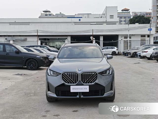 BMW X3 2025 Темно-серый из Китая