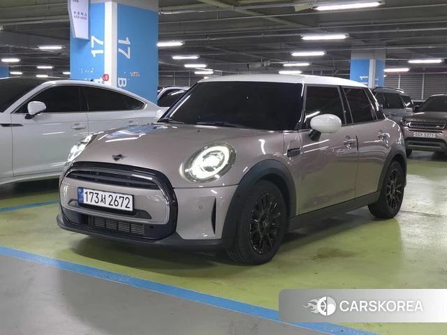 Mini Cooper 2023 Серебристо-серый из Кореи