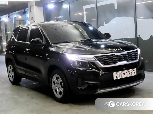 Kia Seltos 2021 Черный из Кореи